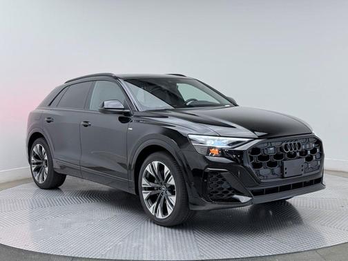 2026 Audi Q8 55 Premium Plus
