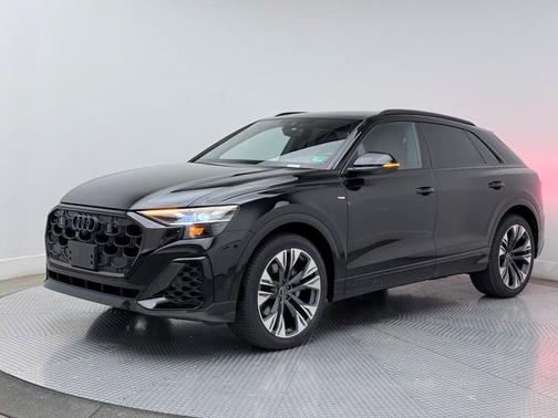 2026 Audi Q8 55 Premium Plus