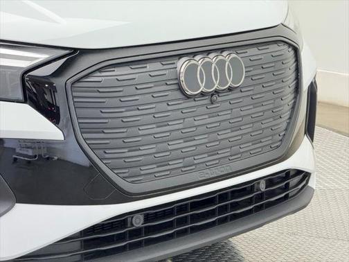 2025 Audi Q4 e-tron Premium 45 quattro