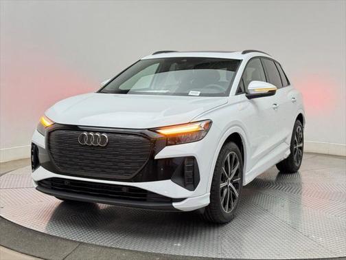 2025 Audi Q4 e-tron Premium 45 quattro