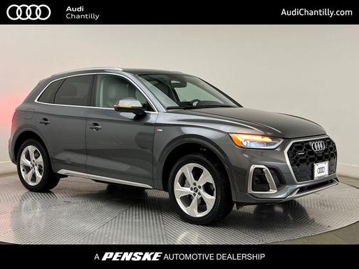 2022 Audi Q5 45 S line Premium Plus