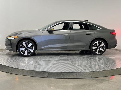 2025 Audi A5 Premium Plus TFSI quattro S tronic