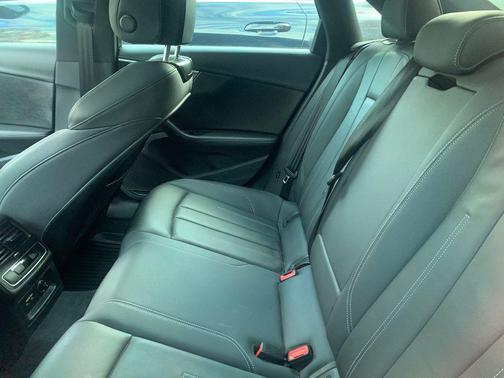 2021 Audi A4 45 S line Premium Plus