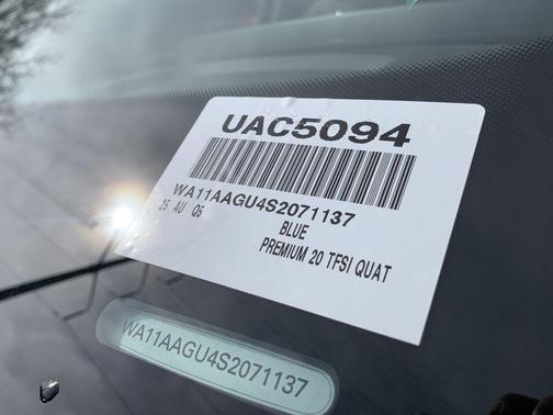 2025 Audi Q5 Premium TFSI quattro S tronic