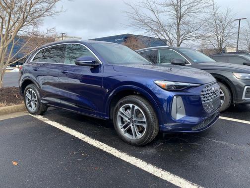 2025 Audi Q5 Premium TFSI quattro S tronic