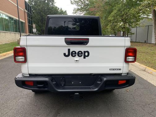 2020 Jeep Gladiator Sport S
