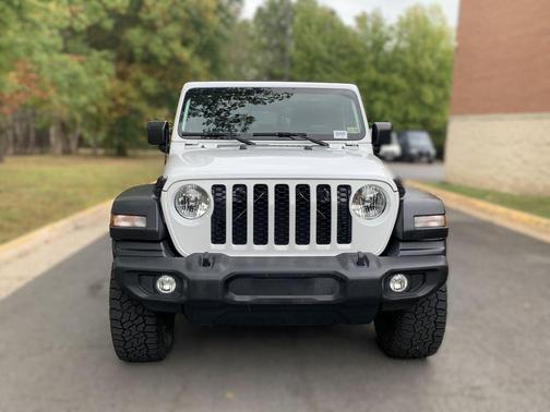 2020 Jeep Gladiator Sport S