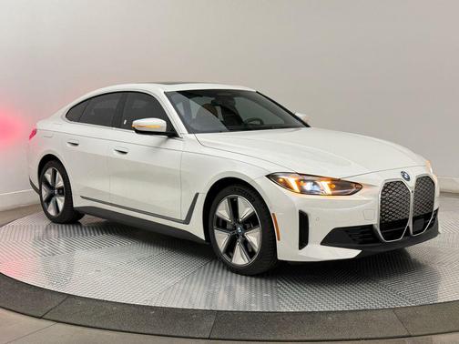 Alpine White 2025 BMW i4 Gran Coupe xDrive40