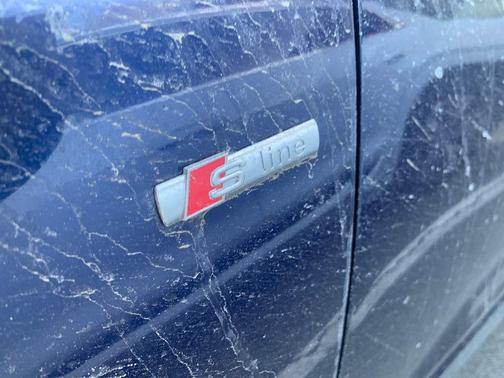 2024 Audi Q3 Premium 45 TFSI S line quattro Tiptronic