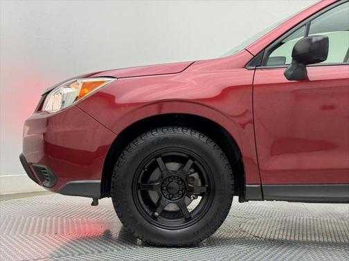 2016 Subaru Forester 2.5i