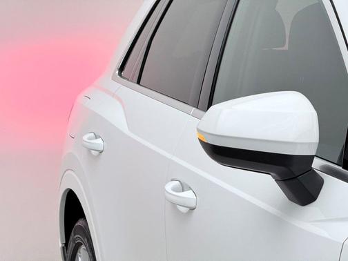 2022 Audi Q3 45 S line Premium