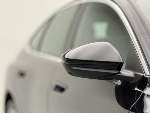 2025 Audi A6 e-tron Premium Plus