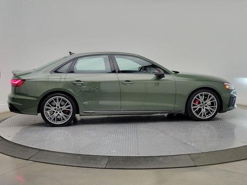 District Green Metallic 2023 Audi S4 Premium Plus TFSI quattro Tiptronic