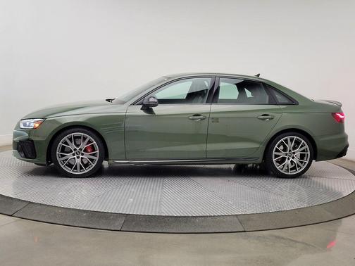 District Green Metallic 2023 Audi S4 Premium Plus TFSI quattro Tiptronic