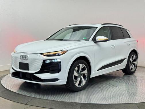 2025 Audi Q6 e-tron Prestige quattro
