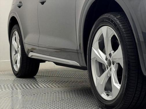 2025 Audi Q5 45 S line Premium Plus