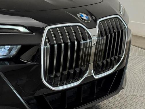 2023 BMW 760 i xDrive