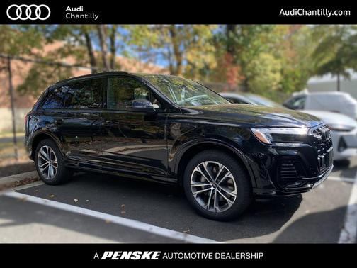2026 Audi Q7 45 Premium