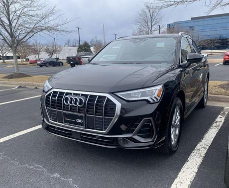 2025 Audi Q3 Premium 45 TFSI S line quattro Tiptronic