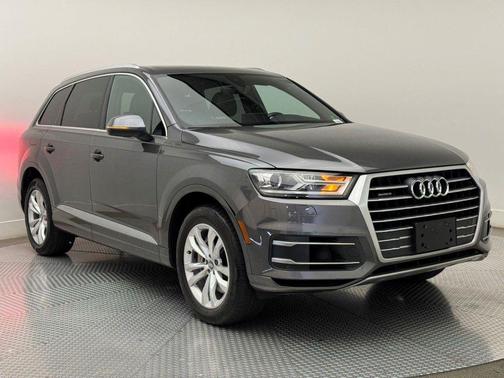 2019 Audi Q7 55 Premium