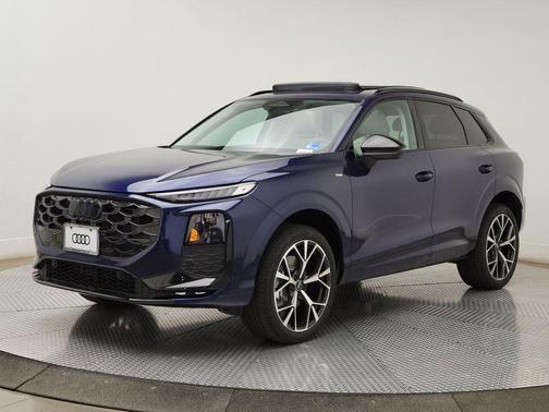Navarra Blue Metallic 2026 Audi Q3 TFSI quattro S tronic