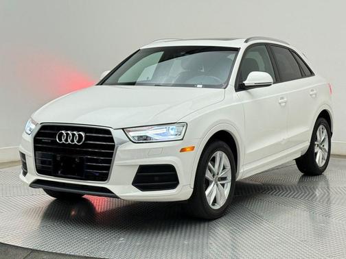 2017 Audi Q3 2.0T Premium