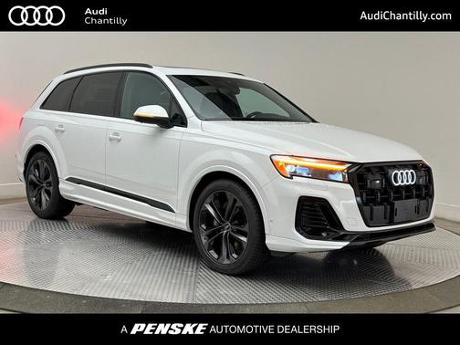 2026 Audi Q7 55 Premium Plus