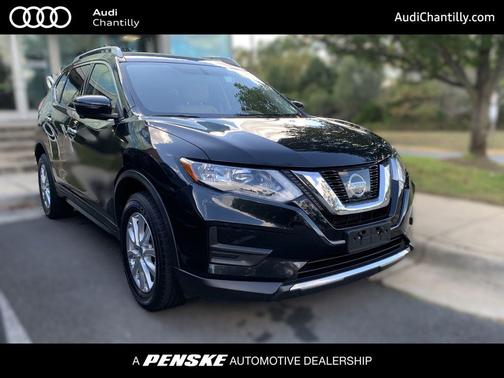 2017 Nissan Rogue SV