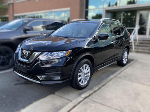 2017 Nissan Rogue SV
