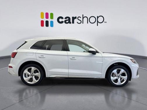 2022 Audi Q5 45 S line Premium Plus