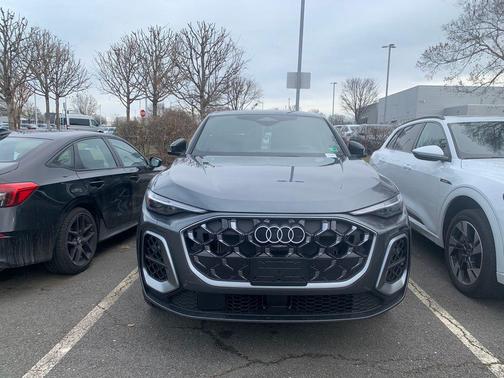 2025 Audi Q5 Premium Plus TFSI quattro S tronic