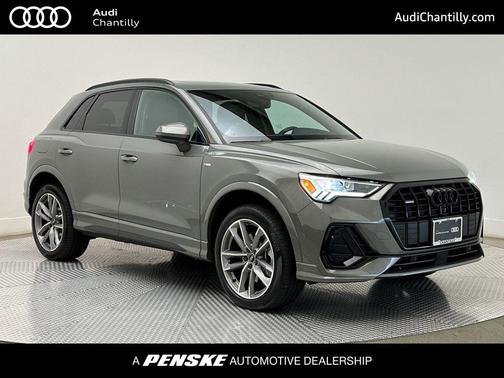 2025 Audi Q3 Premium 45 TFSI S line quattro Tiptronic