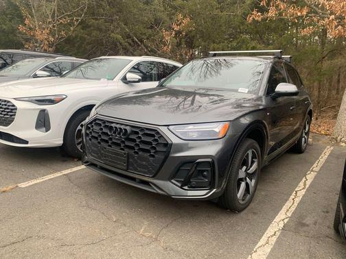 2023 Audi Q5 45 S line Premium Plus