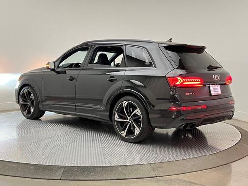 2024 Audi SQ7 4.0T Prestige