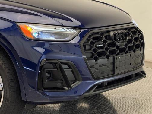 2022 Audi Q5 45 S line Prestige
