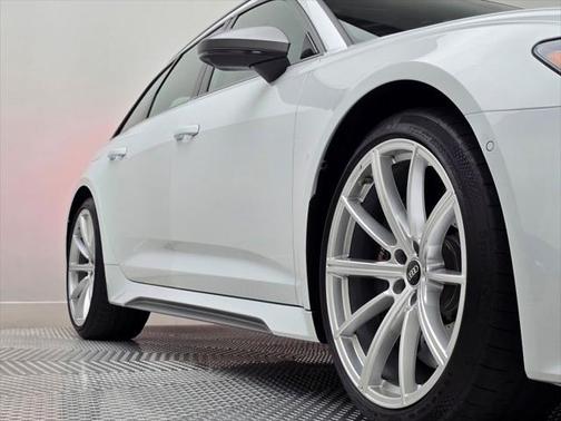 2024 Audi RS 6 Avant 4.0T