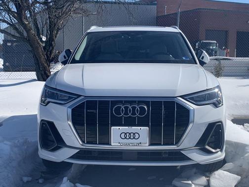 2023 Audi Q3 Premium 45 TFSI S line quattro Tiptronic