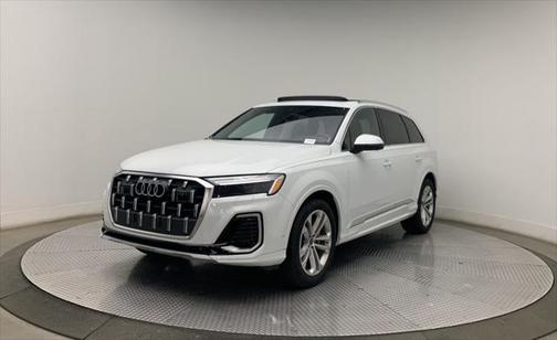 2025 Audi Q7 55 Prestige