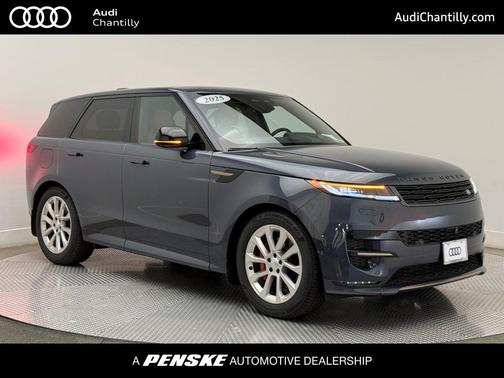 2025 Land Rover Range Rover Sport SE