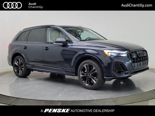 Waitomo Blue Metallic 2026 Audi Q7 55 Prestige