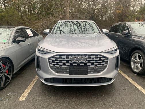 2025 Audi Q5 Premium Plus TFSI quattro S tronic