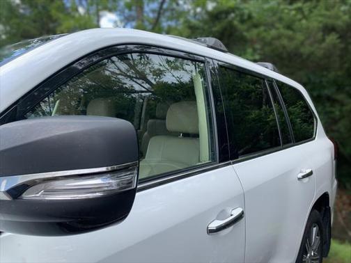 2017 Lexus LX 570 Base