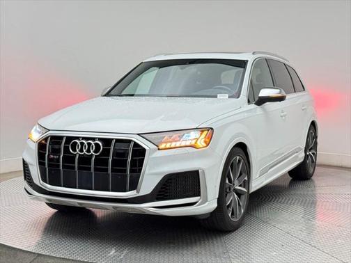 2023 Audi SQ7 4.0T Premium Plus