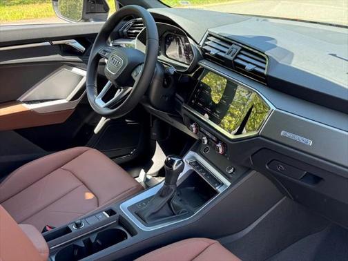 2025 Audi Q3 45 S line Premium Plus
