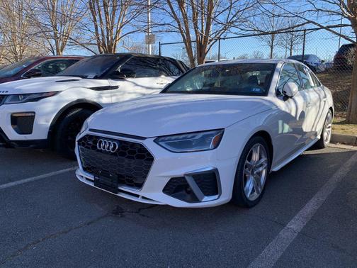 2023 Audi A4 45 S line Premium Plus