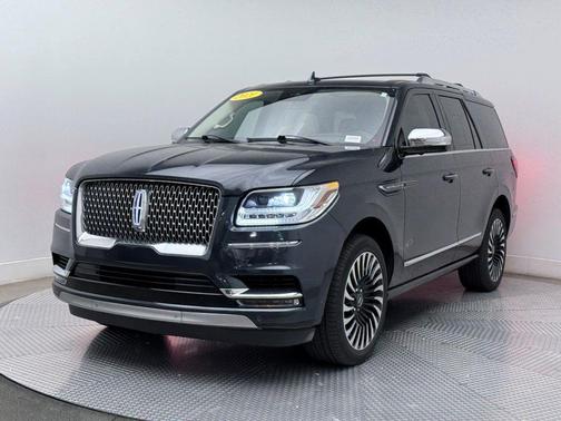 2021 Lincoln Navigator Black Label