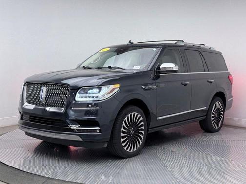 2021 Lincoln Navigator Black Label