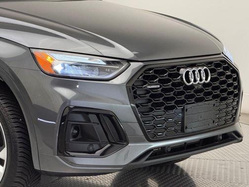 2022 Audi Q5 45 S line Premium Plus