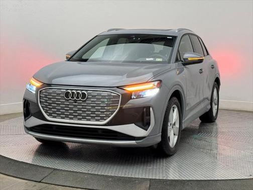 2024 Audi Q4 e-tron Premium 55 quattro