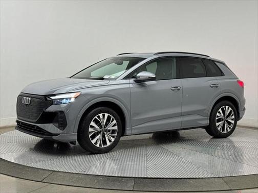 2025 Audi Q4 e-tron Premium 45 RWD